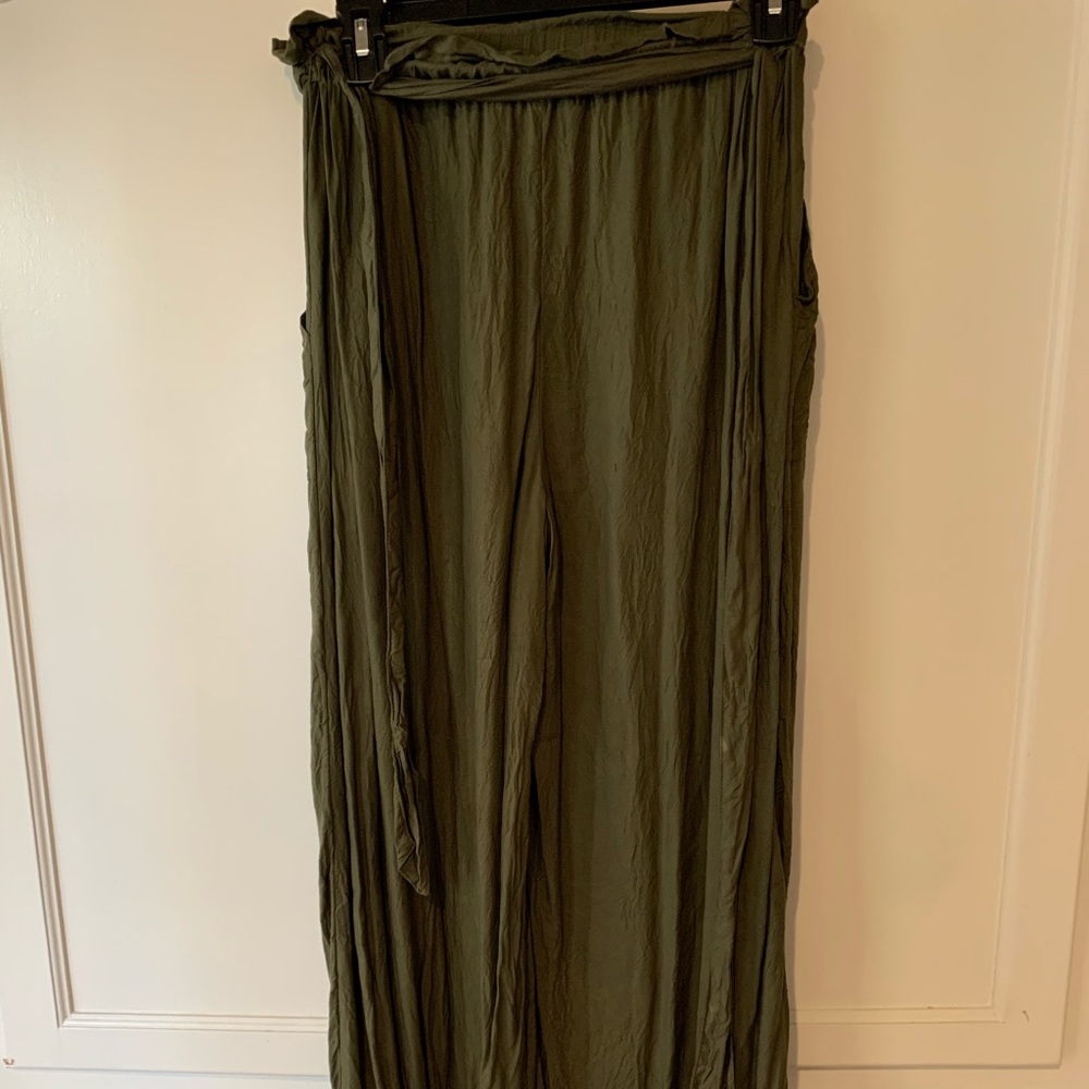 ARMY GREEN PALAZZO PANTS